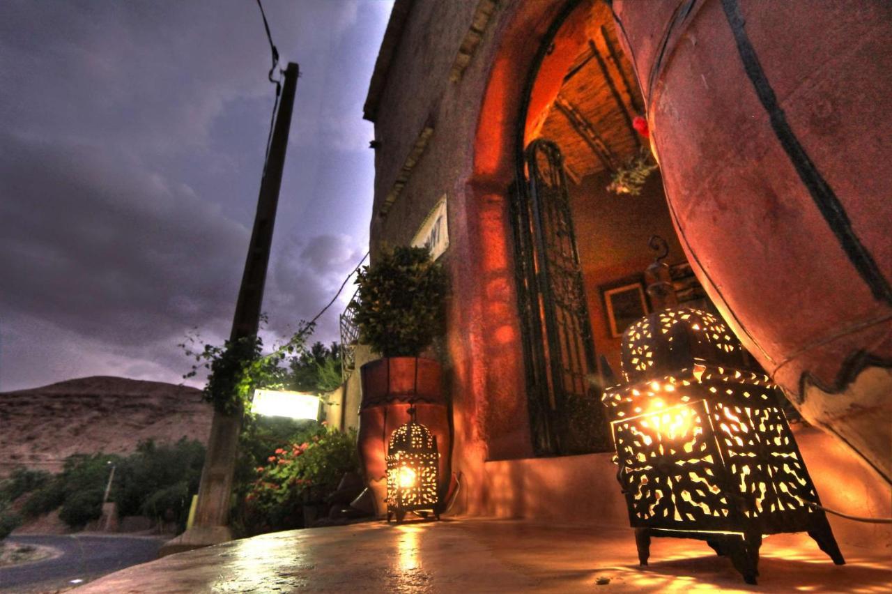 Jardin De La Source Hotel Ait Youl Exterior foto